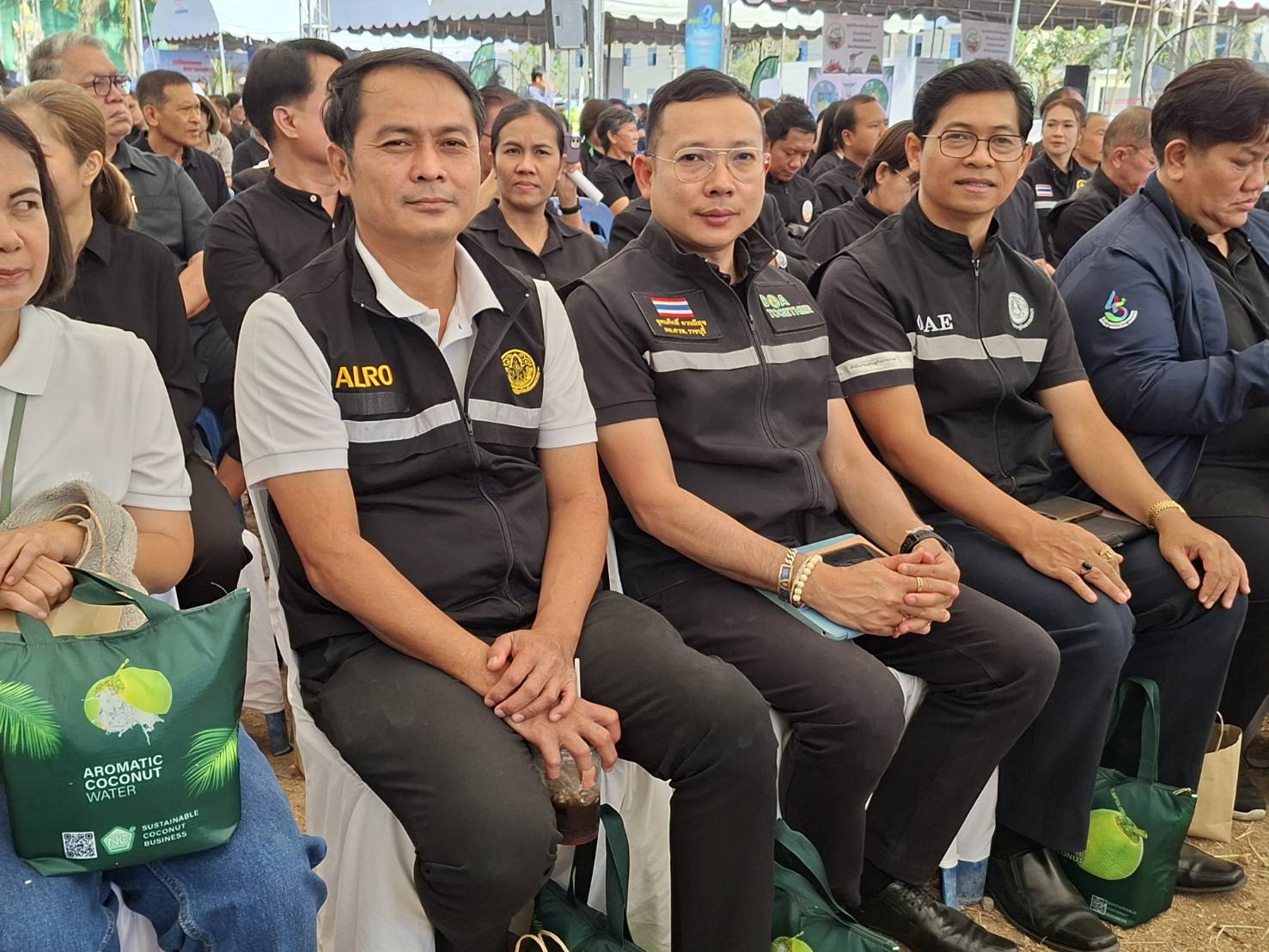 title - ส.ป.ก.ร่วม เปิดงานรณรงค์เพื่อส่งเสริมและถ่ายทอดเทคโนโลยีการจัดการสุขภาพพืชให้มีประสิทธิภาพ ภายใต้แนวคิด “มะพร้าวสุขภาพดี ด้วยวิธี IPM”